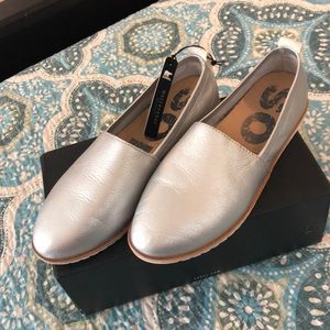 Sorel Ella slip on Silver 8.5